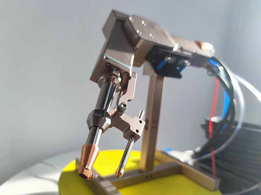Ein guter Preis. Aluminiumlegierung Edelstahl-Linsen Handschweißkopf für fortschrittliche Technologie Online
